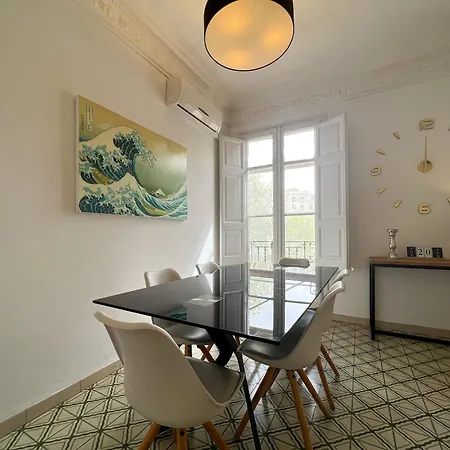 U-nique Comte Urgell Appartement